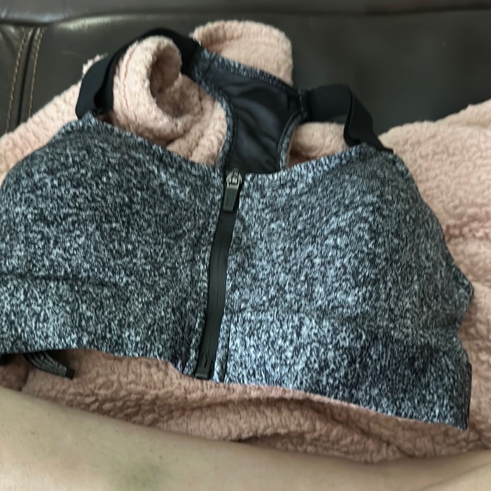 Pink by Victoria secret sports bra